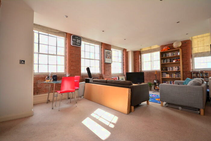 1 Bedroom Apartment To Rent In The Cigar Factory, Derby Road, Nottingham, NG7