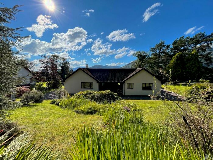 3 Bedroom Detached House For Sale In Kynance, By Corran Gardens, Onich, By Fort William, PH33