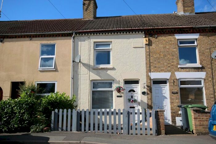 3 Bedroom Terraced House To Rent In Palmerston Road, Peterborough, PE2