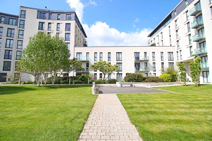 1 Bedroom Flat For Sale In The Hayes, Cardiff, CF10