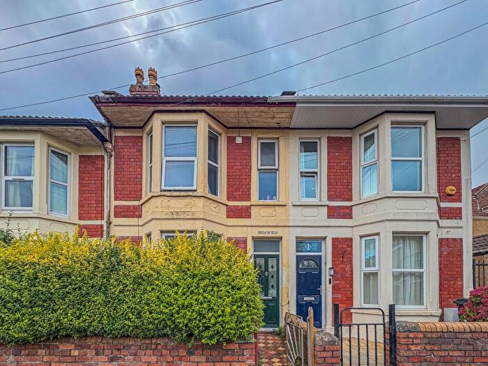 4 Bedroom House To Rent In Doone Road, Bristol, BS7