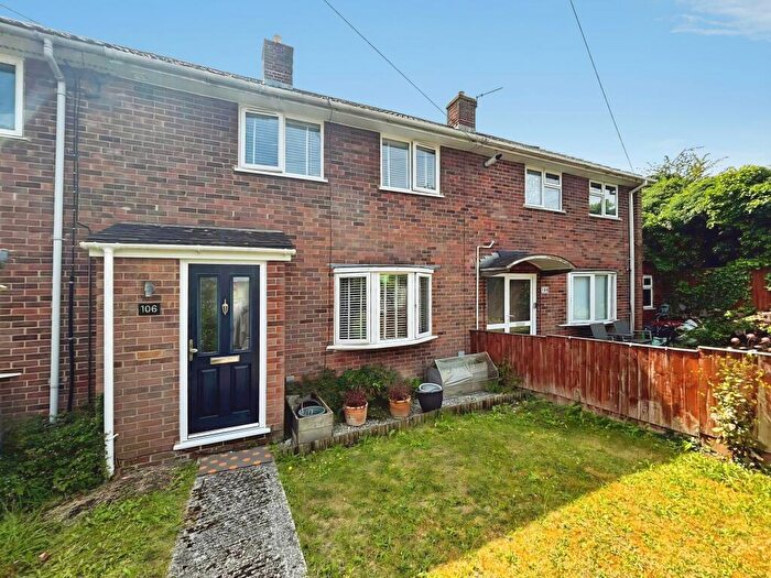 2 Bedroom Terraced House For Sale In Stag Hill, South Ham, Basingstoke, RG22