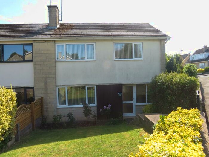 3 Bedroom House To Rent In West Park Road, Corsham, SN13