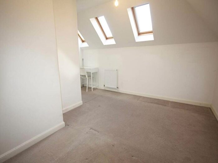 1 Bedroom Flat To Rent In Kirk Loan, Corstorphine, Edinburgh, EH12