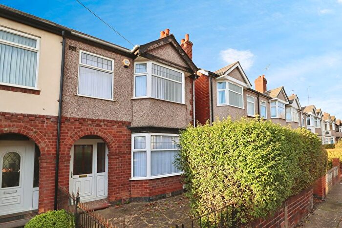 3 Bedroom End Of Terrace House To Rent In Siddeley Avenue, Coventry, CV3