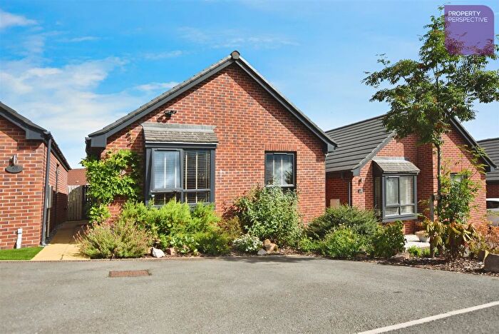 2 Bedroom Detached Bungalow For Sale In Jacques Orchard, South Normanton, DE55