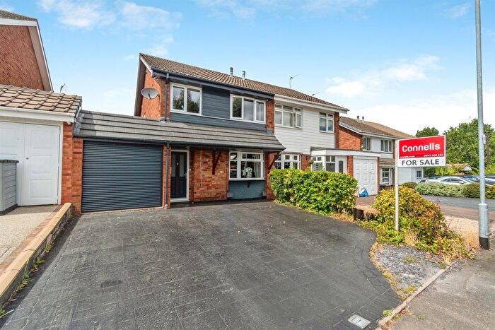 3 Bedroom Semi-Detached House For Sale In Nuthurst Drive, Cannock, WS11