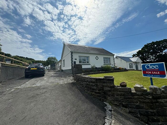 4 Bedroom Smallholding For Sale In Heol Y Mynydd, Garnswllt, Ammanford, Carmarthenshire., SA18