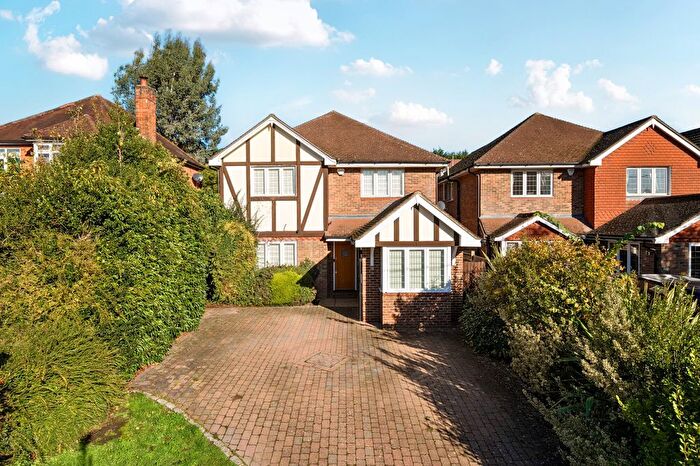 4 Bedroom Detached House For Sale In Lower Road, Uxbridge, UB9