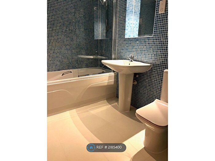 2 Bedroom Flat To Rent In Browning Street, Birmingham, B16