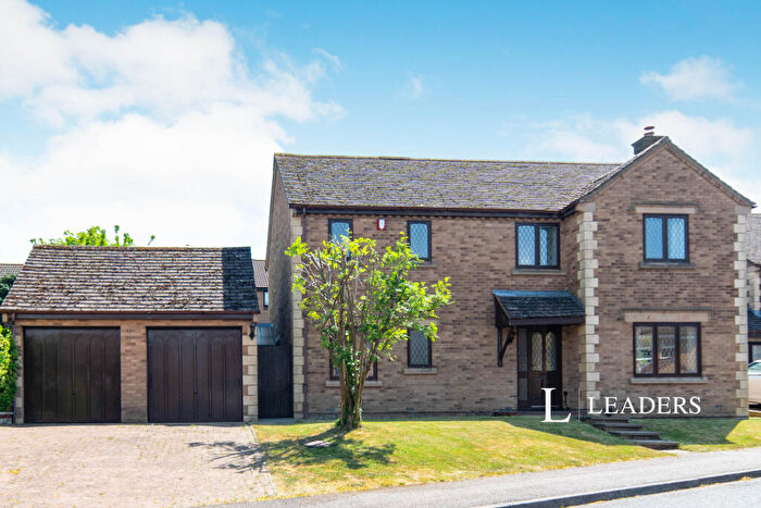 4 Bedroom Detached House To Rent In Quenby Way, Bromham, Bedford, MK43
