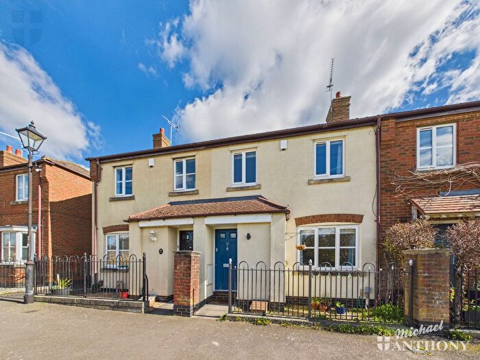 3 Bedroom Property To Rent In Rickman Walk, Aylesbury, Buckinghamshire, HP19