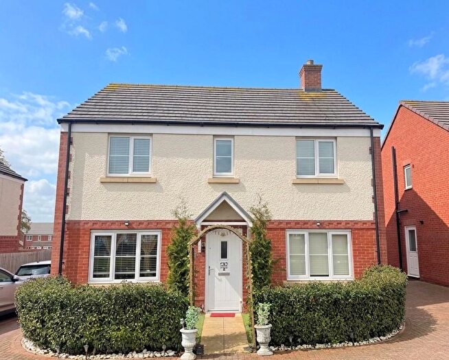 4 Bedroom Detached House For Sale In Academy Drive, Kingsthorpe, Northampton, NN2
