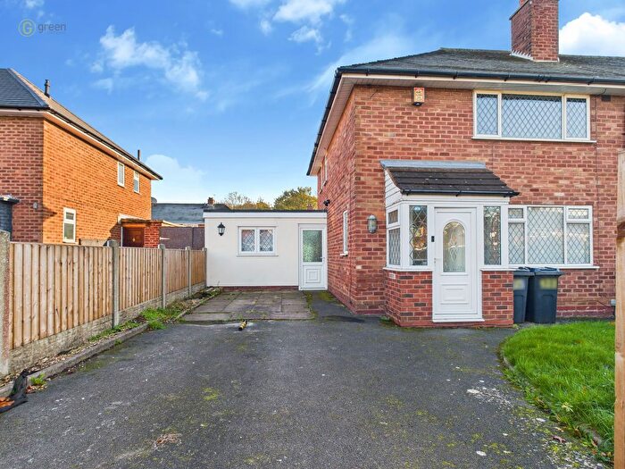 2 Bedroom End Terrace House For Sale In Longmeadow Crescent, Shard End, Birmingham, B34