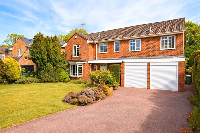 5 Bedroom Detached House For Sale In Somerville Road, Cobham, KT11