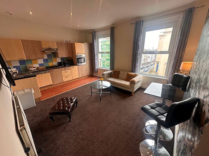 1 Bedroom Flat To Rent In City Road, St Pauls, Bristol, BS2