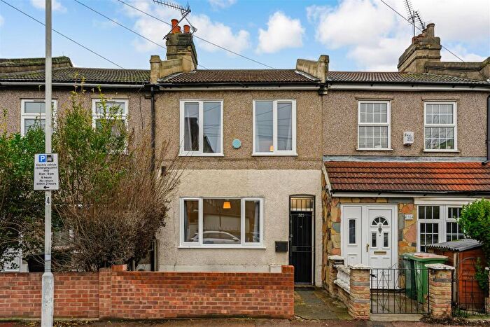 2 Bedroom House To Rent In Grange Road, London, E13