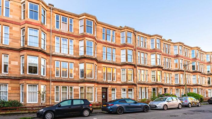 2 Bedroom Flat For Sale In Cumming Drive, Flat /, Mount Florida, Glasgow, G42