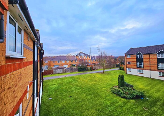 1 Bedroom Flat To Rent In Hispano Mews, Enfield, EN3