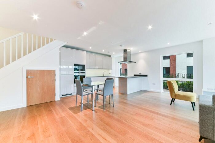 2 Bedroom Flat For Sale In Thonrey Close, Colindale Gardens, Colindale, London, NW9