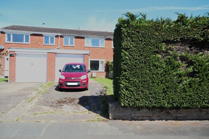 3 Bedroom Terraced House For Sale In Bodnant Grove, Connah's Quay, CH5