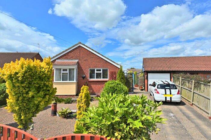 2 Bedroom Detached Bungalow For Sale In Southfield Avenue, Ripon, HG4