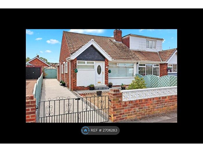 3 Bedroom Bungalow To Rent In Cedar Road, Middlesborough, TS7