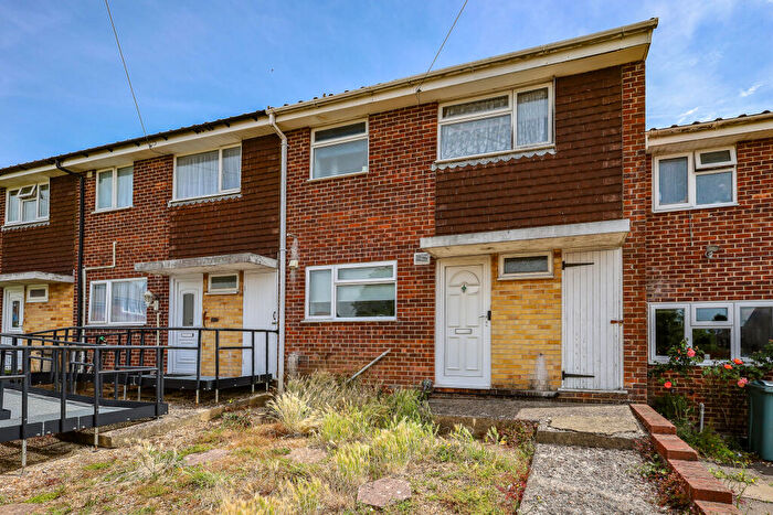 3 Bedroom Terraced House For Sale In Jodrell Close, Horndean, Waterlooville, Hampshire, PO8