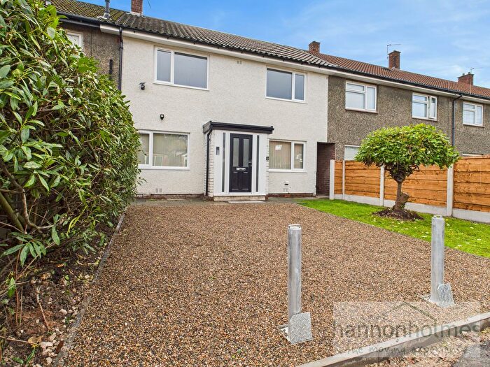 3 Bedroom Mews For Sale In Engine Fold Road, Worsley, Manchester, M28