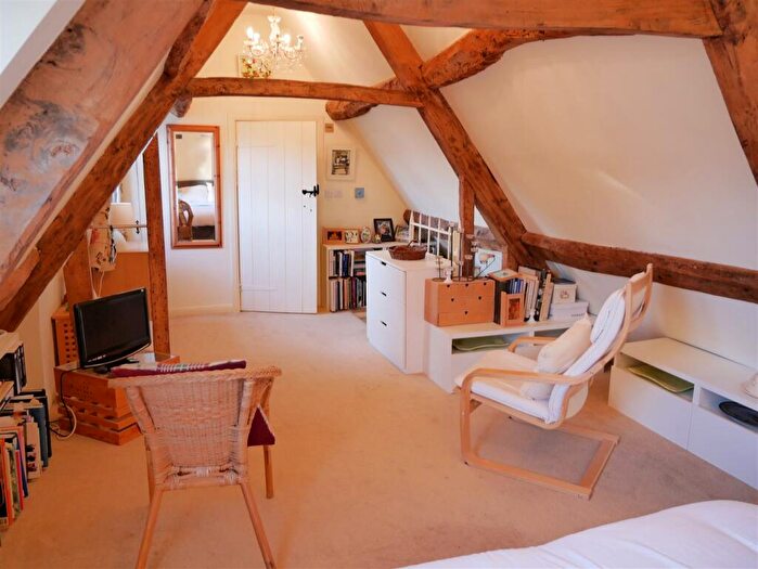 3 Bedroom Detached House For Sale In Castle Street, Calne, SN11