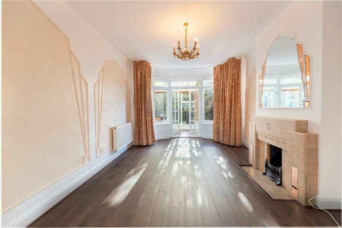 3 Bedroom House To Rent In Trevelyan Gardens, London, NW10