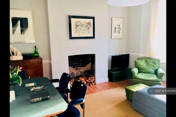 2 Bedroom Flat To Rent In Springwell Avenue, London, NW10