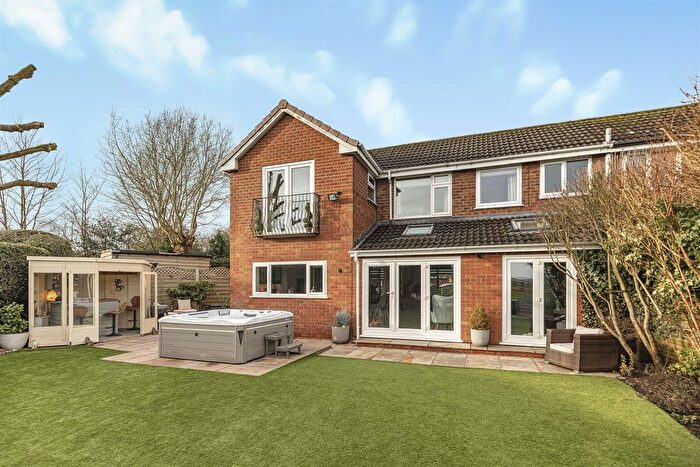 3 Bedroom Semi-Detached House For Sale In The Drive, Lymm, WA13