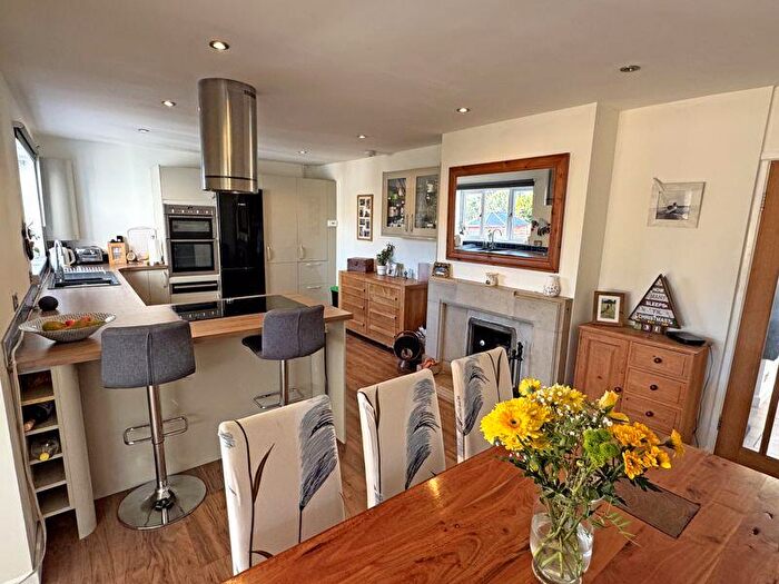 3 Bedroom Detached Bungalow For Sale In Primley Paddock, Sidmouth, EX10