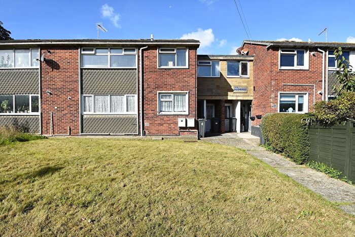1 Bedroom Flat To Rent In Sandown Road, Sandown, PO36
