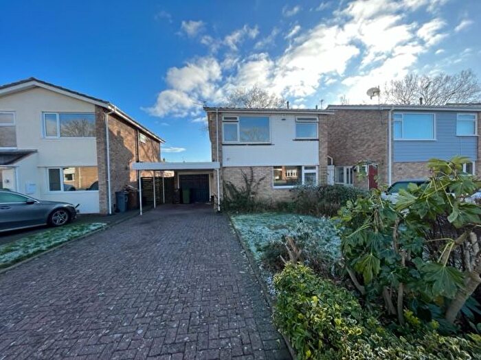 3 Bedroom Property To Rent In Ravenswood Drive South, Solihull, B91