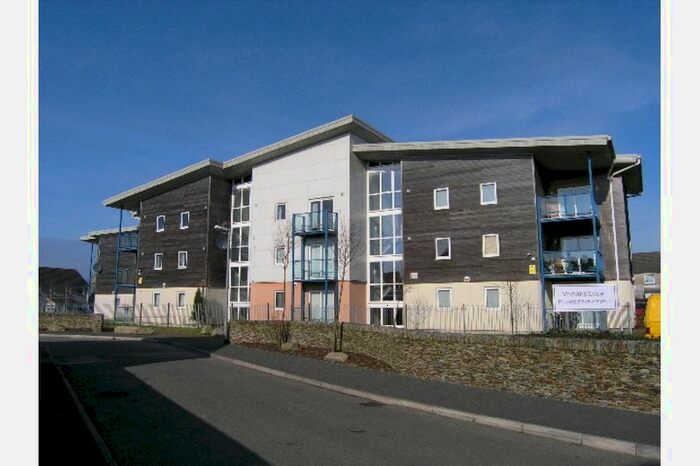 1 Bedroom Flat To Rent In Vyvyans Court, Tuckingmill, Camborne, TR14