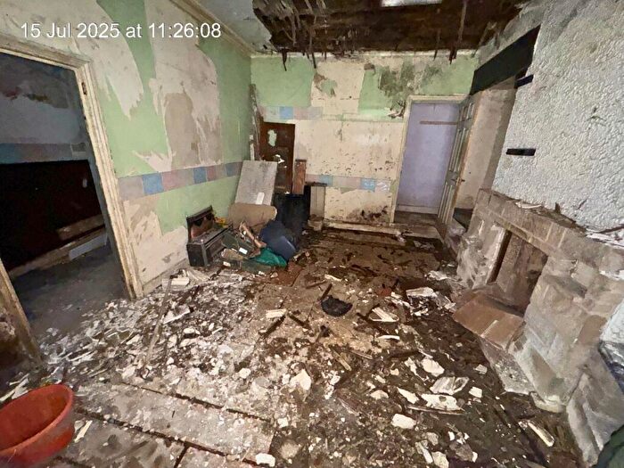 3 Bedroom Terraced House For Sale In Tichborne Road, Bradford, West Yorkshire, BD5