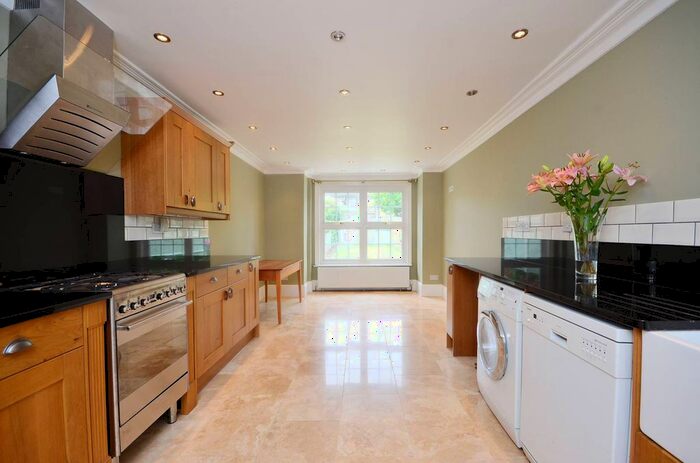 4 Bedroom Property To Rent In Kilmorie Road, Forest Hill, London, SE23