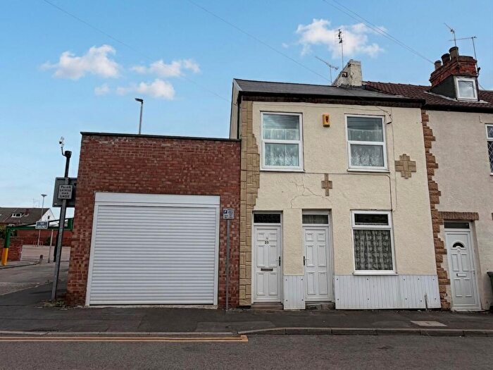 4 Bedroom End Of Terrace House For Sale In Portland Street, Worksop, S80