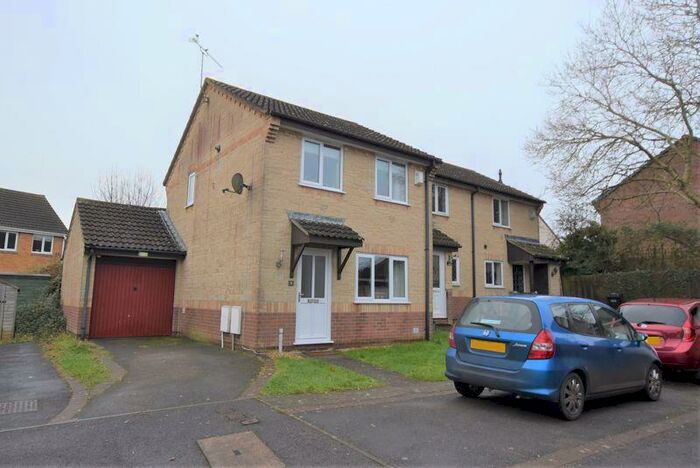 3 Bedroom Semi-Detached House To Rent In Adams Close, Peasedown St. John, BA2
