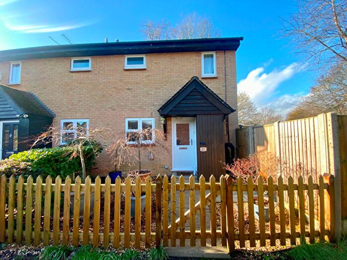 1 Bedroom End Terrace House To Rent In Hawkswell Walk, Woking, GU21