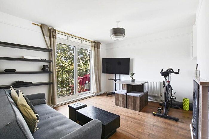 2 Bedroom Flat To Rent In Dobson Close, Swiss Cottage, London, NW6