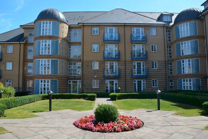 2 Bedroom Apartment To Rent In Newland Gardens, Hertford, SG13