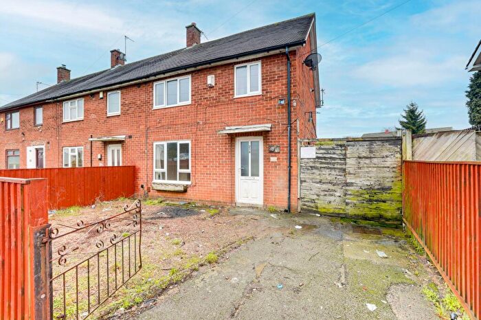 3 Bedroom End Of Terrace House For Sale In Graylands Road, Nottingham, NG8