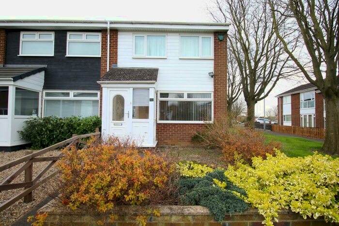 3 Bedroom End Of Terrace House To Rent In Bowmont Walk, Chester Le Street, Durham, DH2
