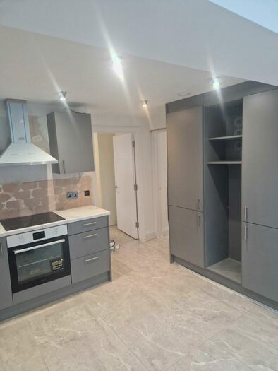 2 Bedroom Flat To Rent In Monks Road, EN2