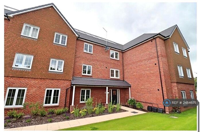 2 Bedroom Flat To Rent In Bran Field Way, Braintree, CM7