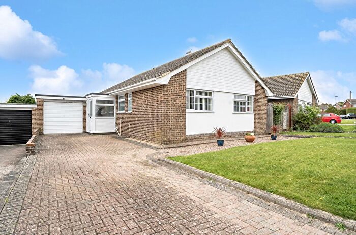 2 Bedroom Bungalow For Sale In Adur Avenue, Worthing, West Sussex, BN13
