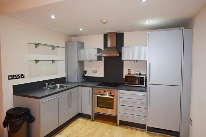 2 Bedroom Apartment To Rent In One Fletcher Gate, Adams Walk, Nottingham, Nottinghamshire, NG1